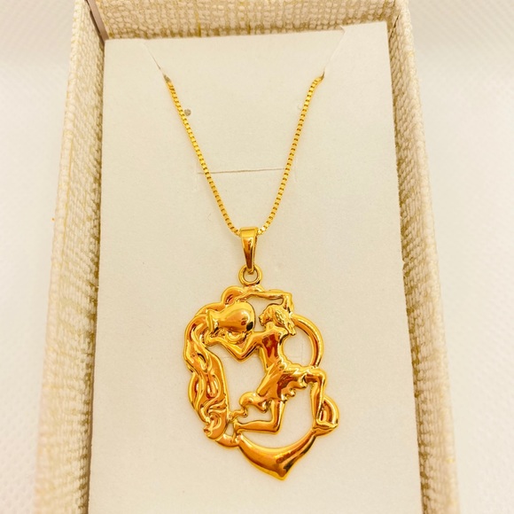 24 carat Gold Plated Zodiac sign necklace - Picture 12 of 12